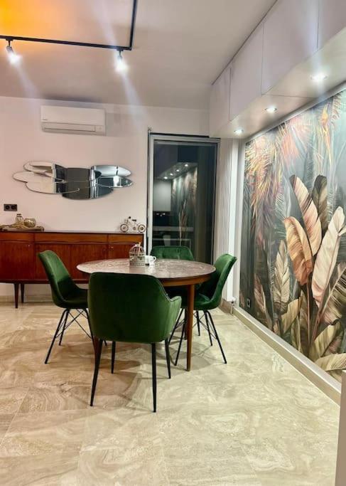 L'Elegant T3Nimes Parking-Centre Ville מראה חיצוני תמונה